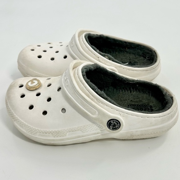 White‎ Crocs Kid Youth Grey Fleece Lined Unisex Slip on Shoes size 2 - Picture 3 of 8